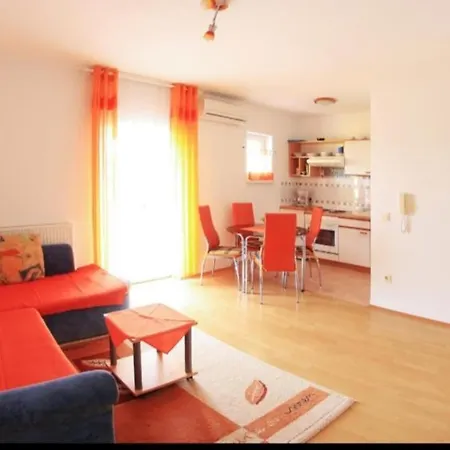 Dominka Apartment Porec